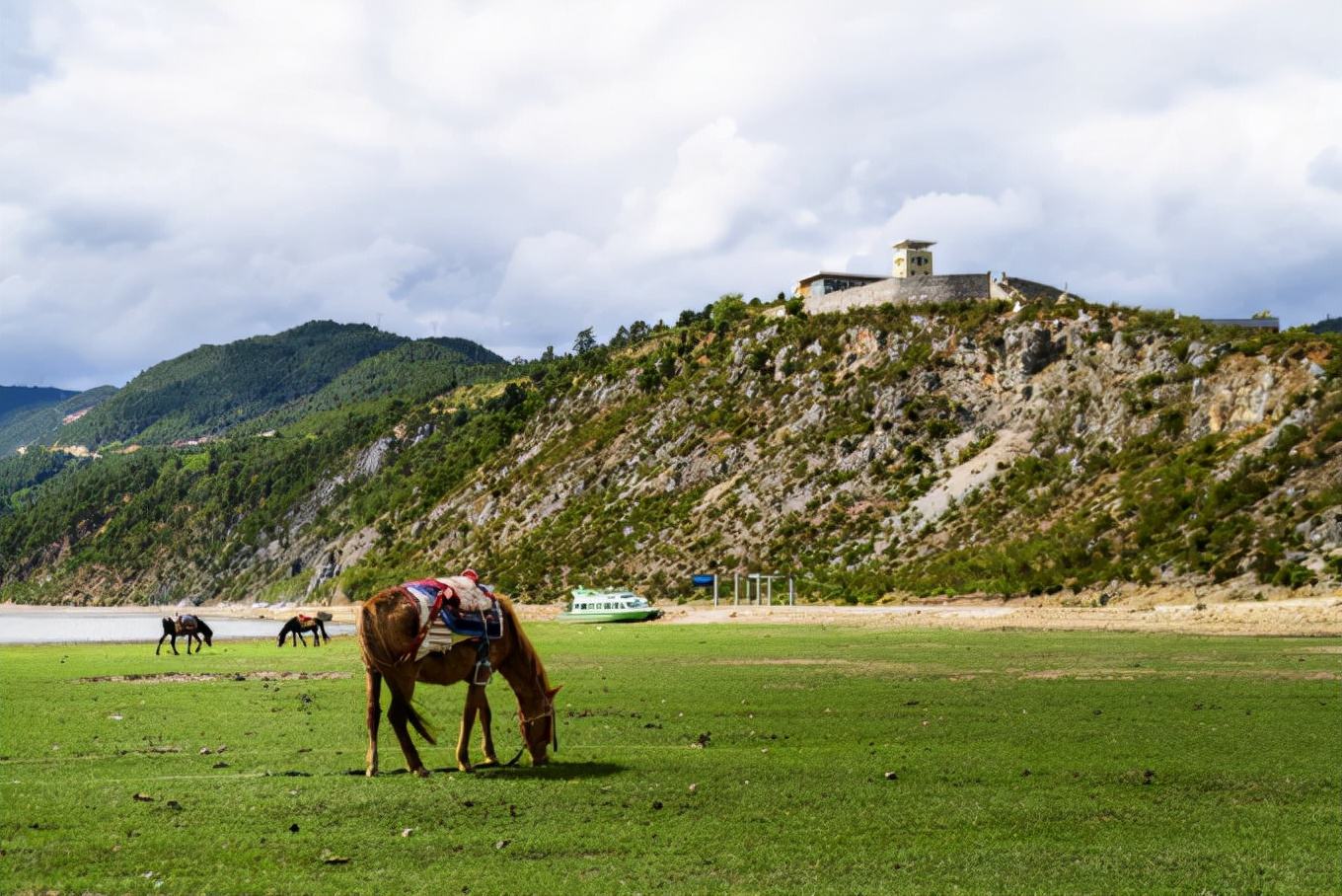 丽江香格里拉旅游