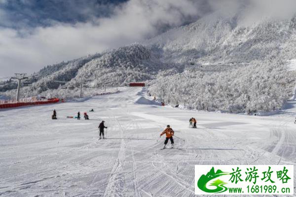 成都滑雪的地方在哪里 成都哪里有滑雪的地方