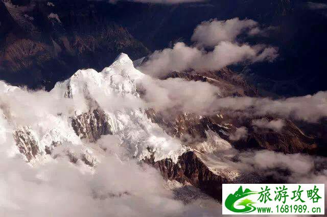 阿尼玛卿雪山景区攻略