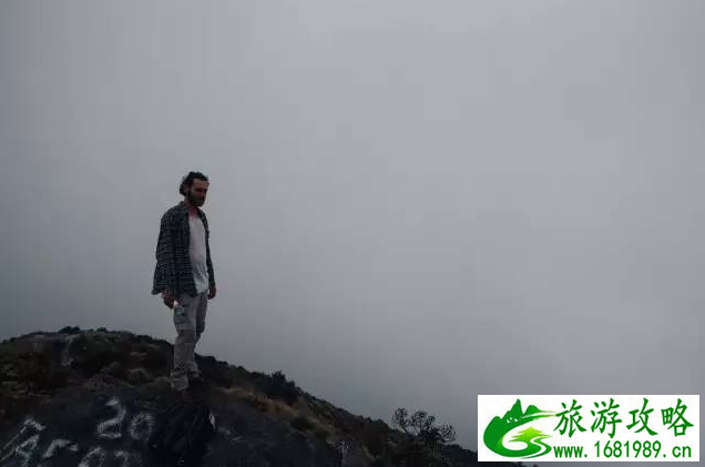 人为什么喜欢登山呢