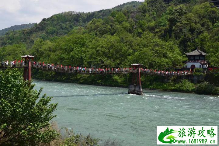  都江堰风景区在哪儿