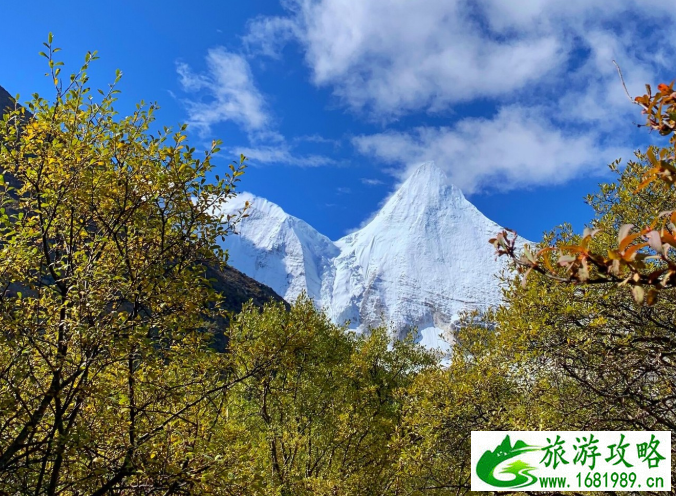 亚丁稻城住景区好还是住日瓦 亚丁稻城住哪里方便