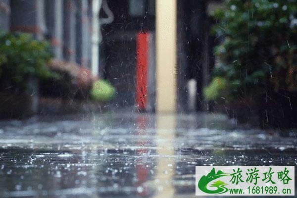 7月29日北京因暴雨关闭景区名单及停运列车汇总