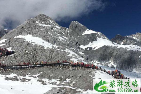 玉龙雪山8月飘雪 几月份去最好