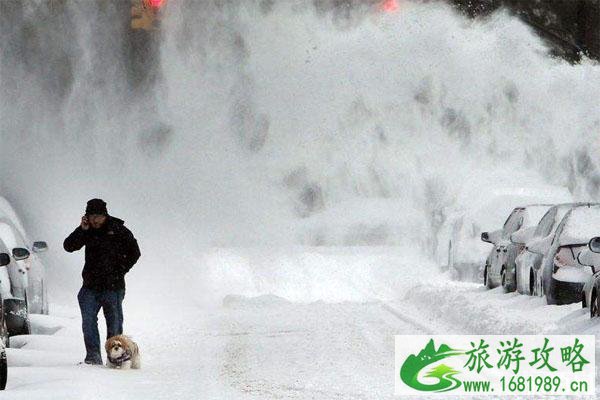 北部多地暴雪蓝色预警继续 雪天出行注意事项