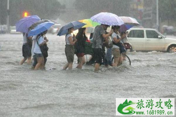 京津冀四川等地局地有大暴雨 发布暴雨黄色预警