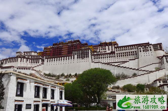 布达拉宫和大昭寺区别 布达拉宫和大昭寺多远