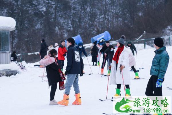 茅草坝滑雪场在哪里怎么去