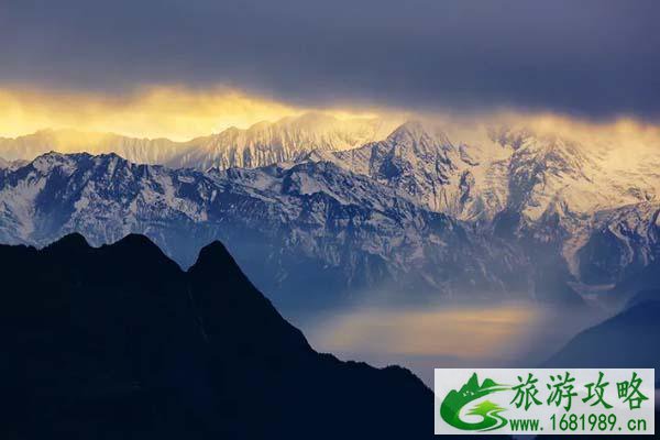 成都自驾游路线推荐 成都周边游好玩的景点-带你看雪山