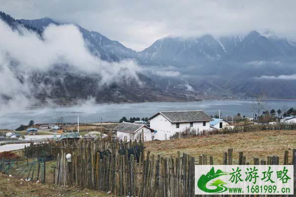 成都自驾游路线推荐 成都周边游好玩的景点-带你看雪山