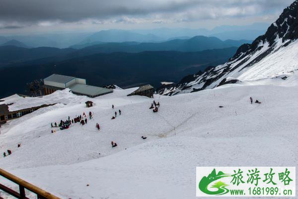 玉龙雪山跟团去好还是自己去好