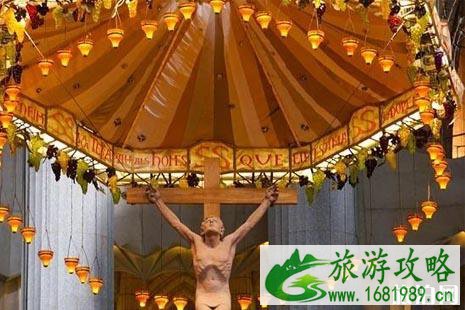 西班牙圣家堂大教堂门票+介绍+交通+开放时间+位置