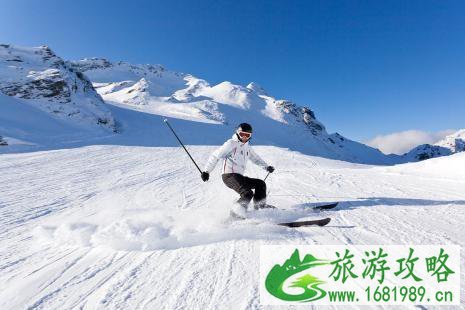 第一次滑雪应该注意什么 去滑雪场滑雪注意事项 第一次滑雪应该注意什么 去滑雪场滑雪注意事项