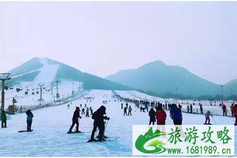 北京云佛山滑雪场 滑雪票+戏雪票+教练票价格